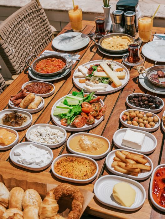 Kahvaltı sofrası